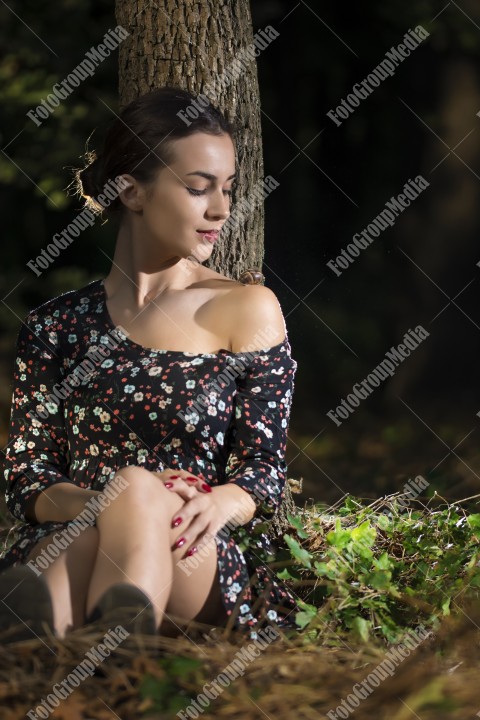 Conversations with a snail while sitting on her shoulder