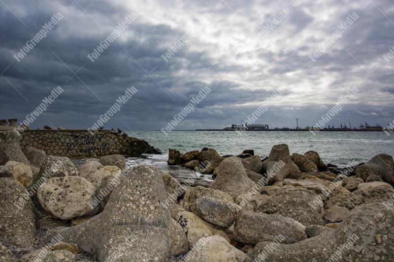 Black Sea , Romanian shore